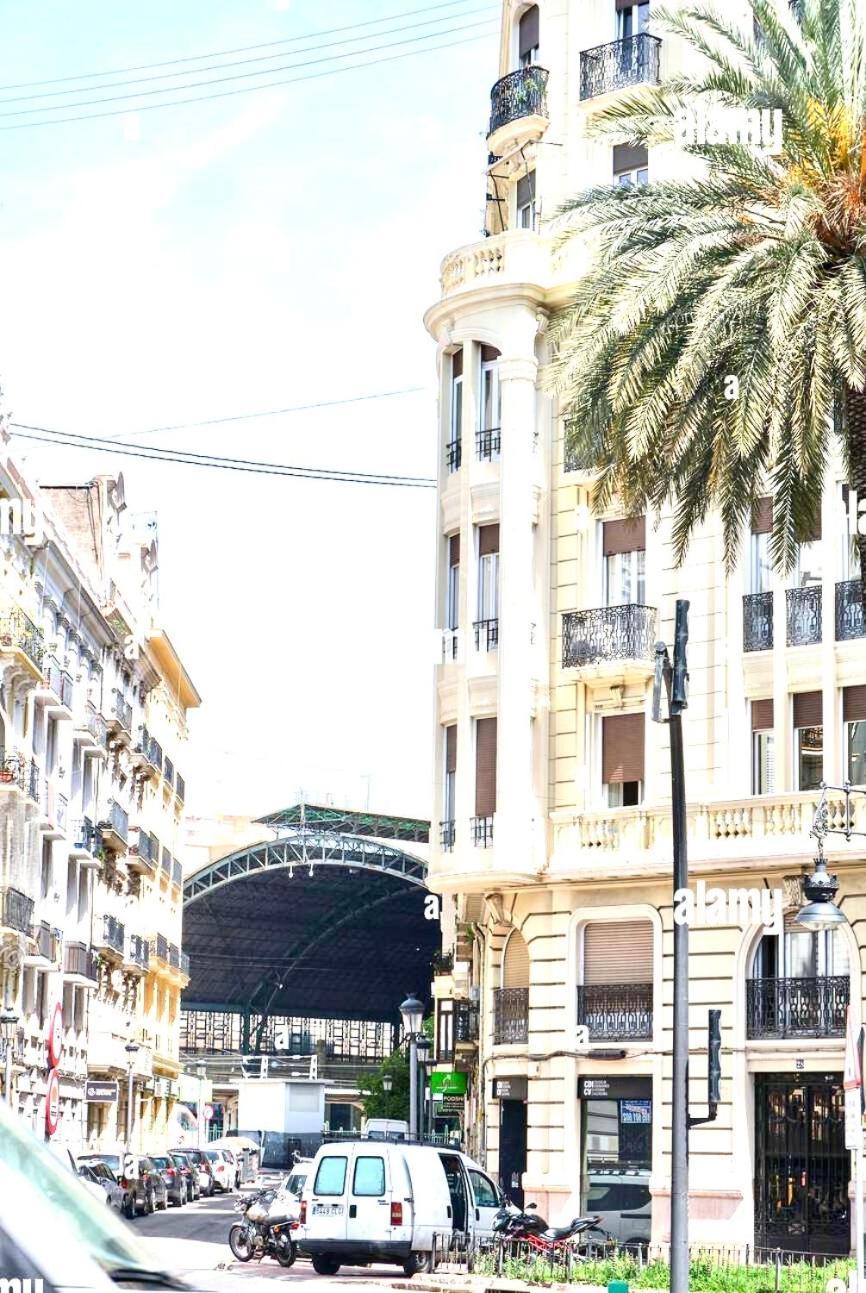 El Palacete Gran Via บาเลนเซีย ภายนอก รูปภาพ
